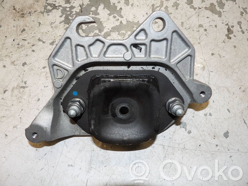 Renault Arkana Gearbox mount 
