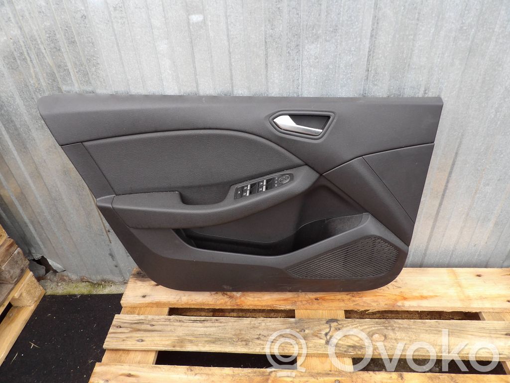 Front door card panel trim