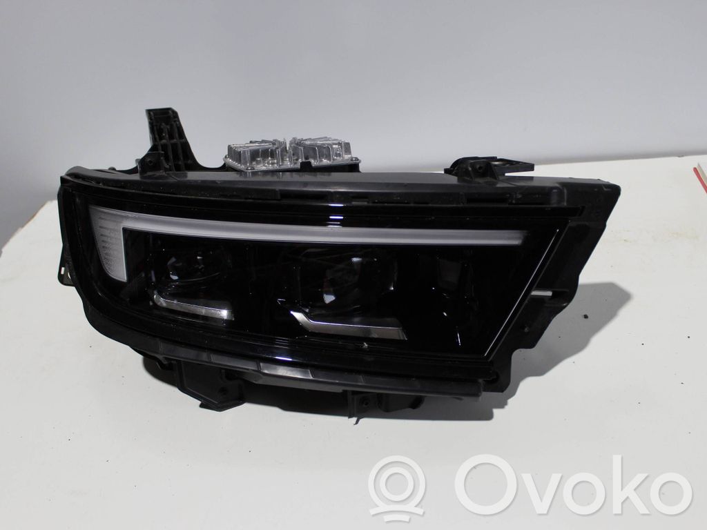 Opel Astra L Scheinwerfer 