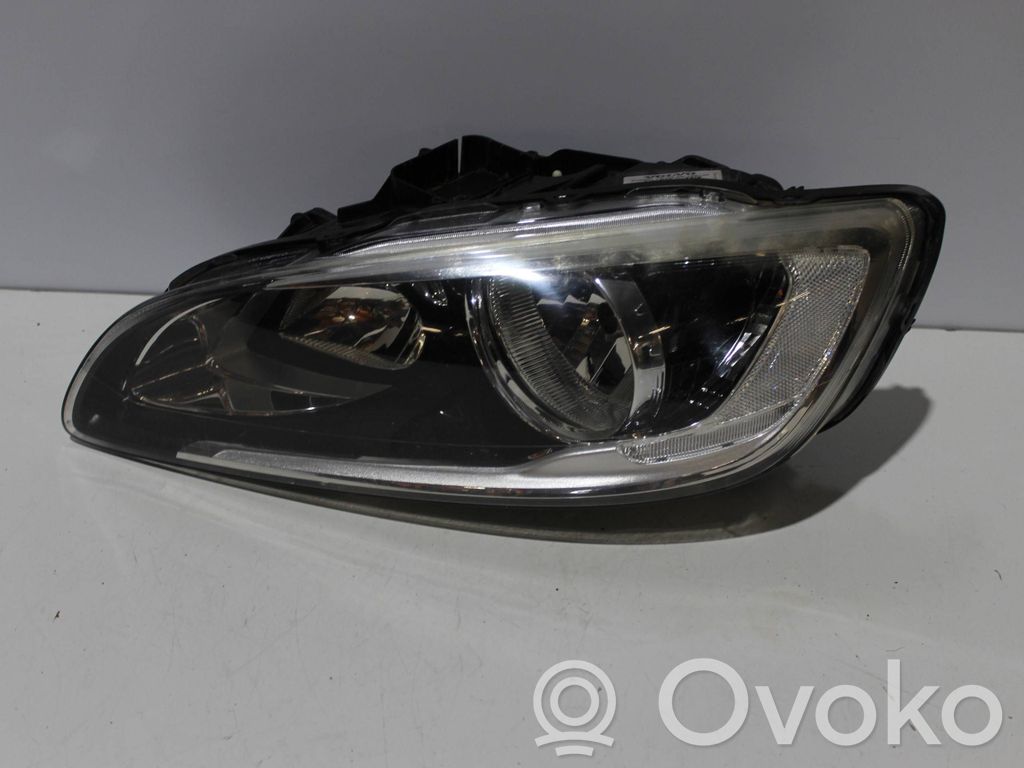 Volvo V60 Phare frontale 