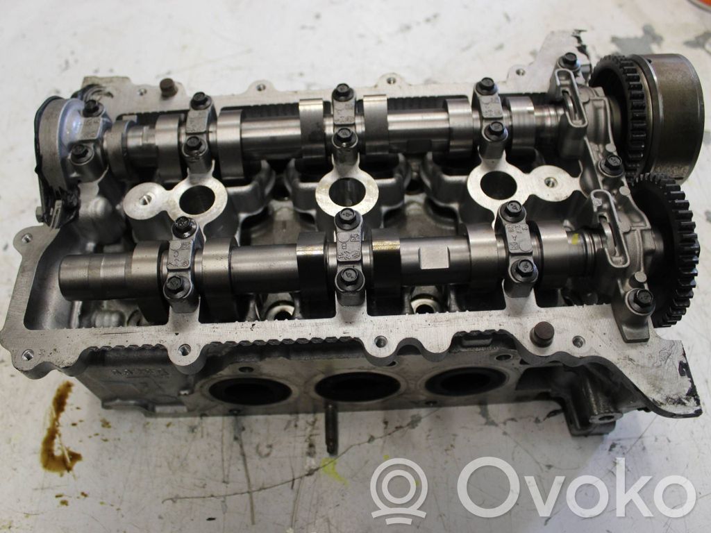 Renault Twingo III Engine head 