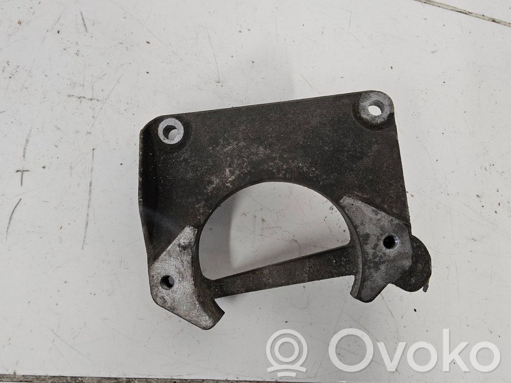 BMW 5 E60 E61 Engine mounting bracket 