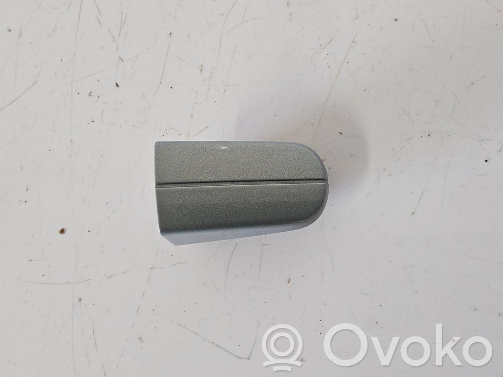 Manecilla externa puerta trasera   AM51U218B083PL