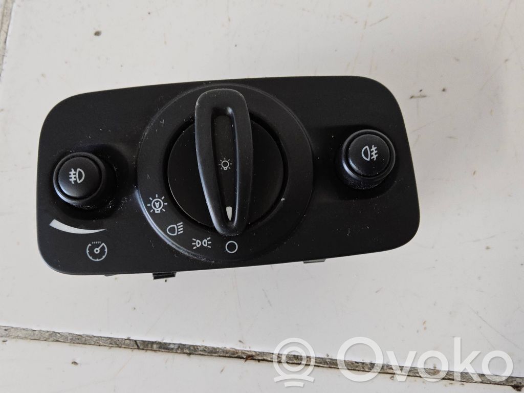 Ford Mondeo MK IV Light switch 