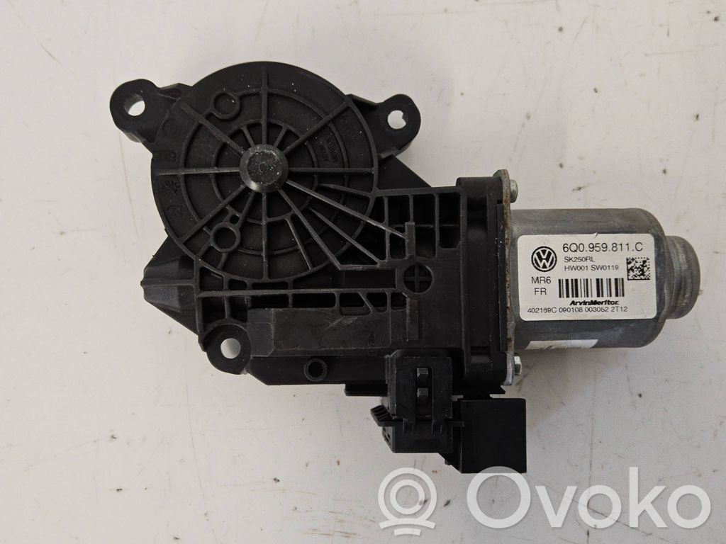 Skoda Fabia Mk2 (5J) Silniczek podnoszenia szyby drzwi tylnych 