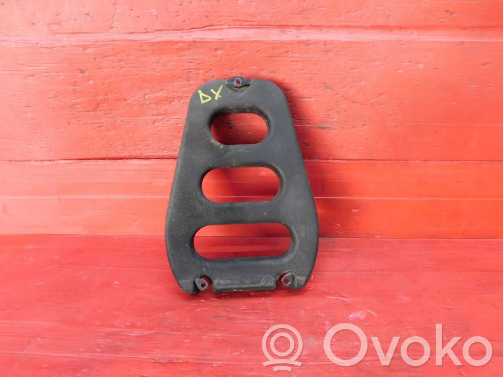Kopfstütze vorne