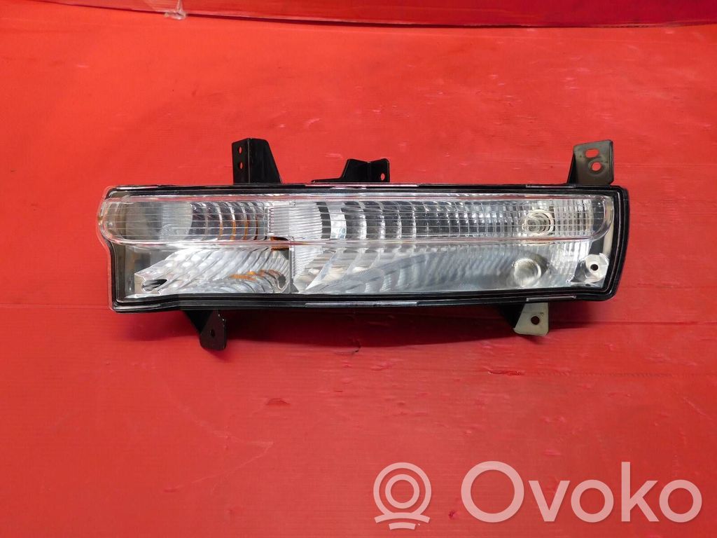Etusumuvalo   90079024