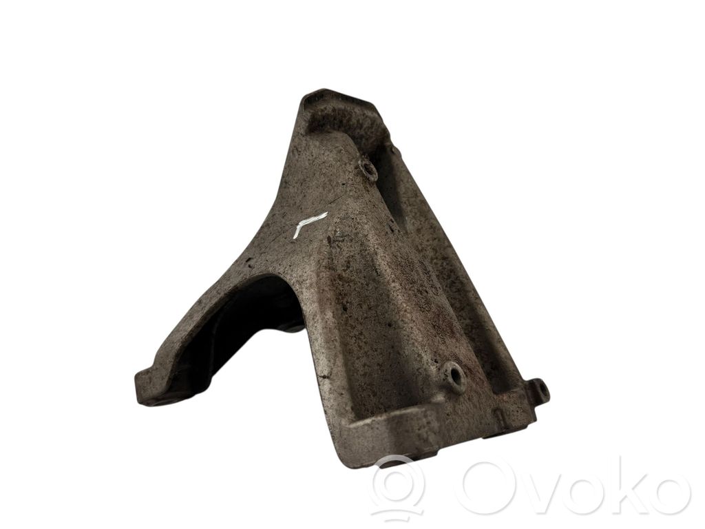 Audi A6 S6 C6 4F Engine mounting bracket 