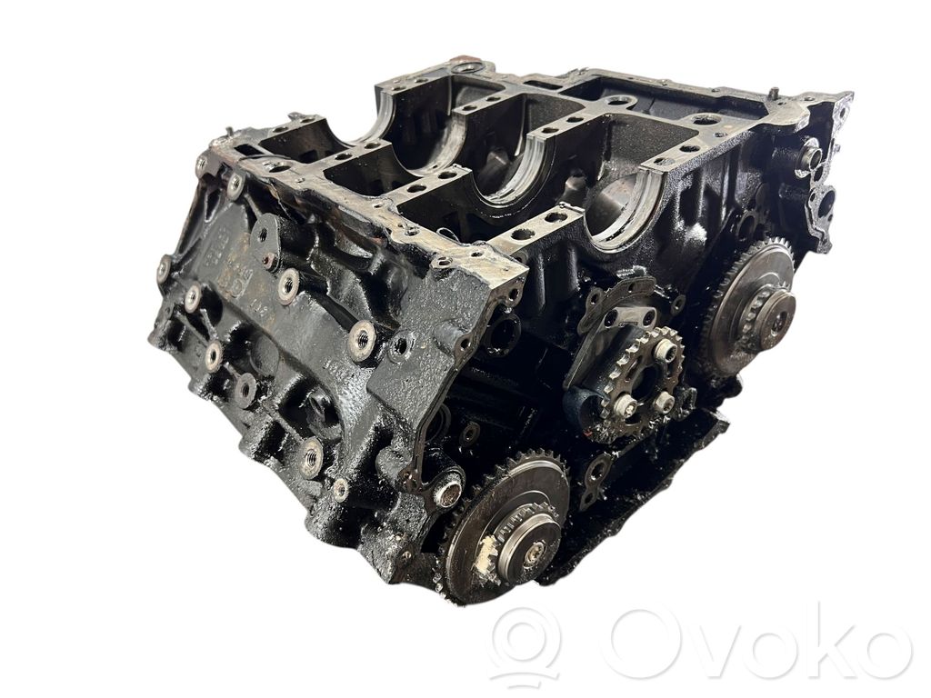 Audi A6 S6 C6 4F Engine block 