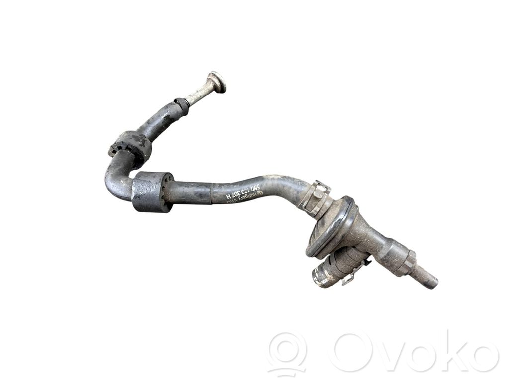 Volkswagen PASSAT B6 Fuel temperature sensor 
