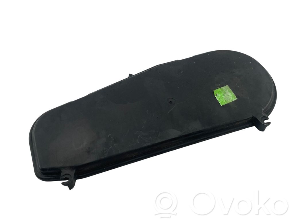 Audi A8 S8 D3 4E Osłona paska / łańcucha rozrządu 