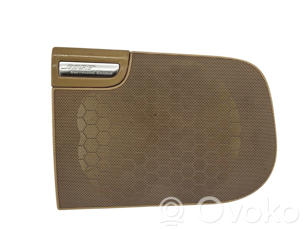 Audi A8 S8 D3 4E Etuoven kaiuttimen kehys 