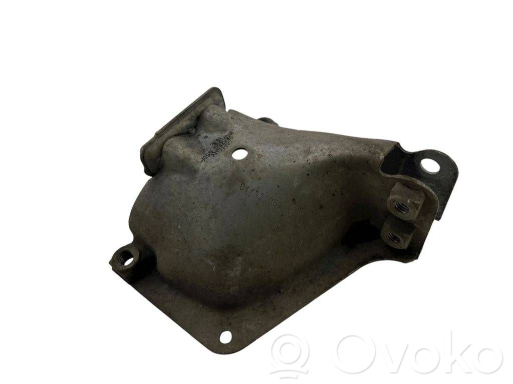 Audi A5 Sportback 8TA Engine mounting bracket 