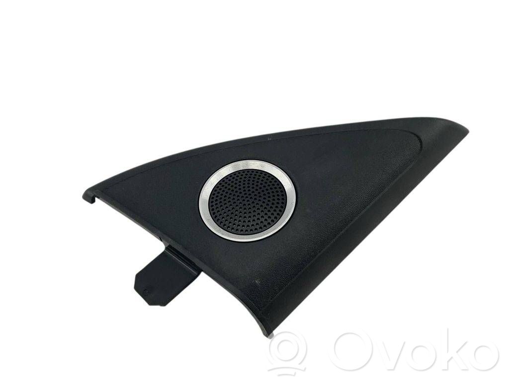 Audi A5 Sportback 8TA Grilles/couvercle de haut-parleur latéral 