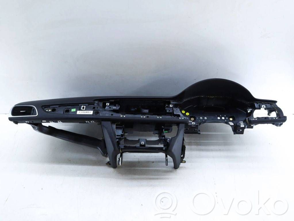 Audi A6 Allroad C7 Dashboard 