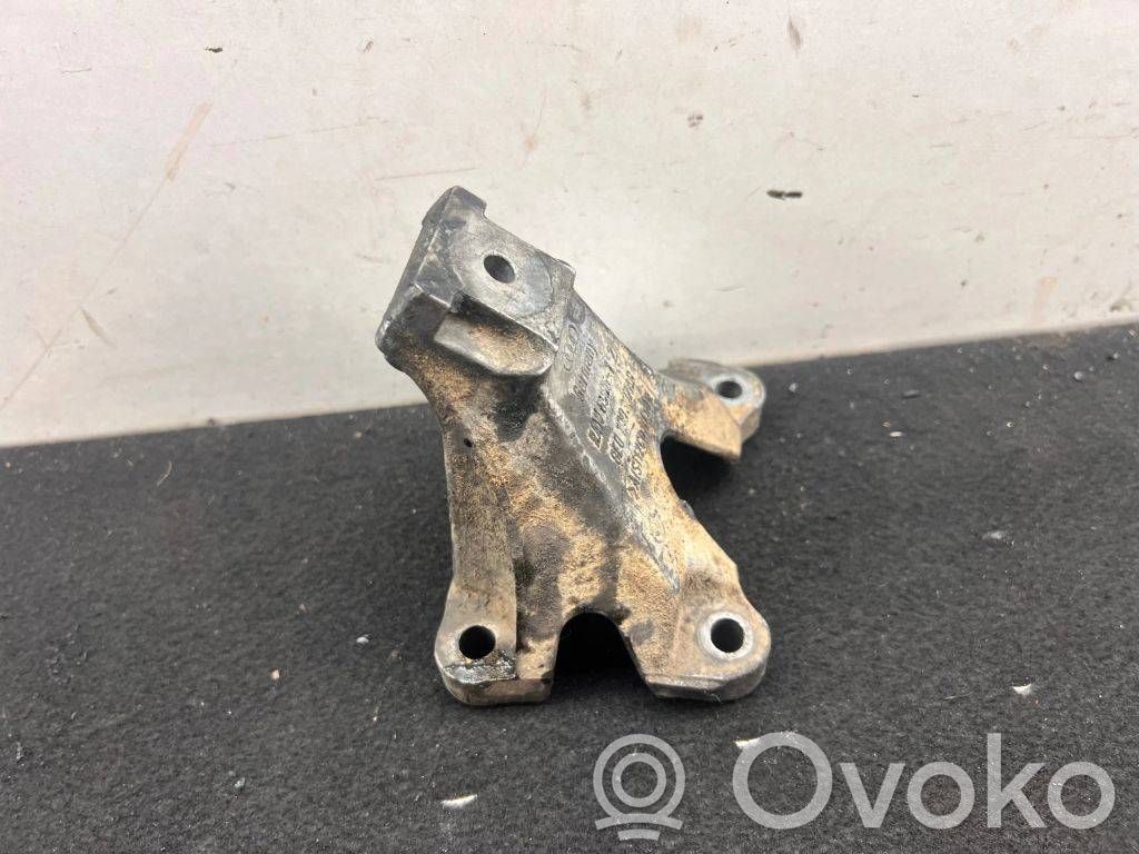Łapa / Mocowanie silnika   8E0199307AB,89861ZA,AAS112CC1
