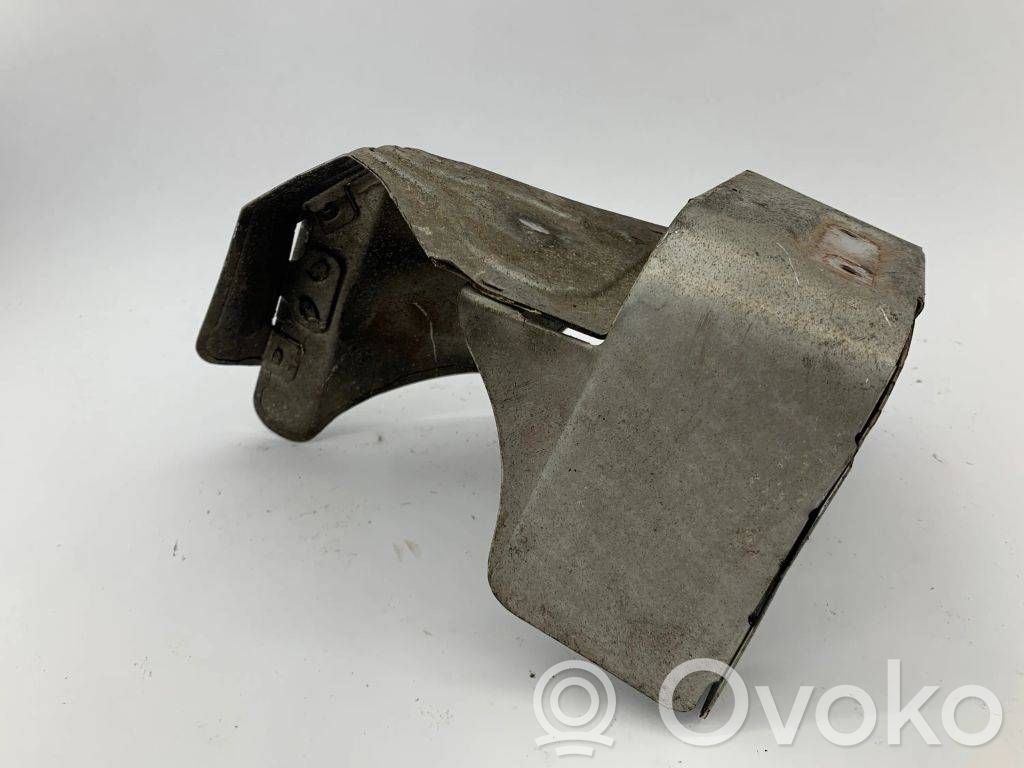 Audi Q7 4L Hitzeschutz Abschirmblech Motorraum 