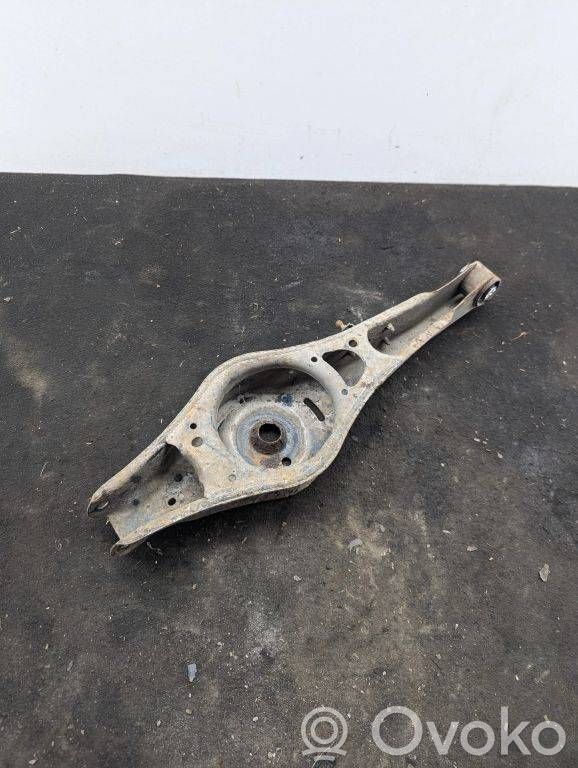 Skoda Superb B6 (3T) Querlenker Achsschenkel hinten 