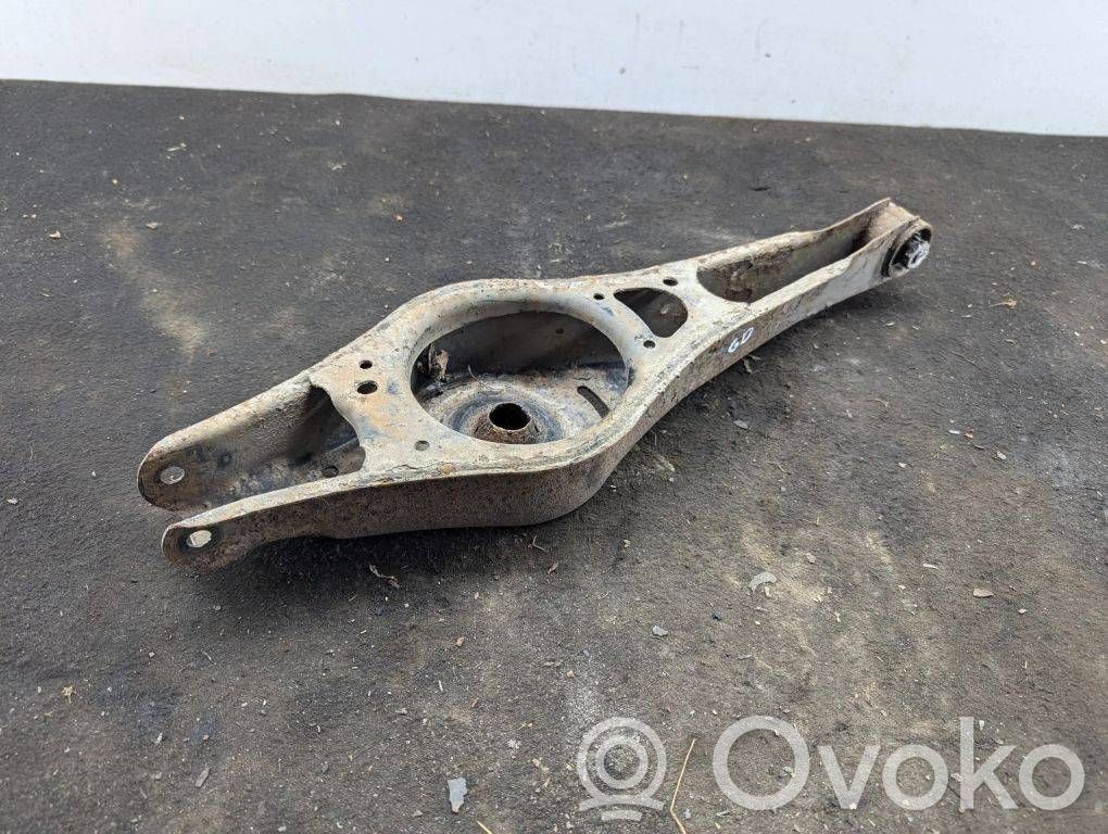 Skoda Superb B6 (3T) Querlenker Achsschenkel hinten 