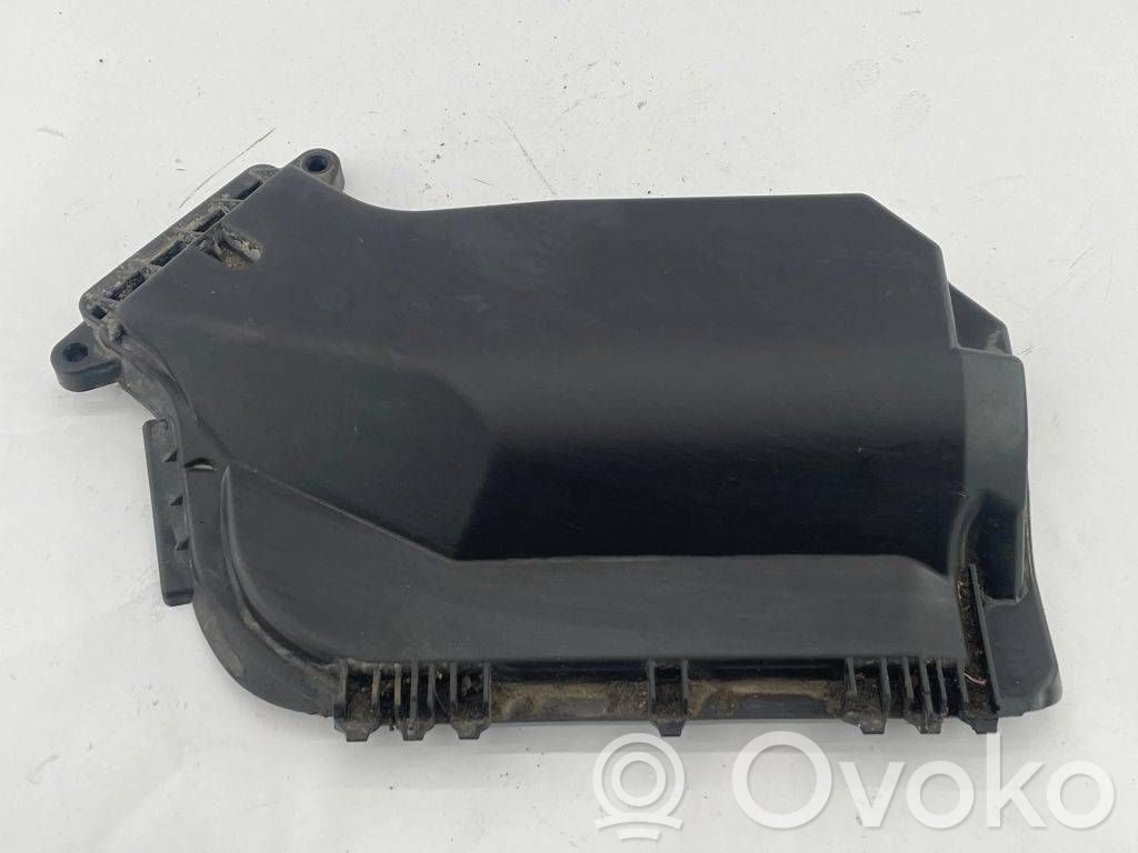 Audi A4 S4 B8 8K Coperchio scatola dei fusibili 