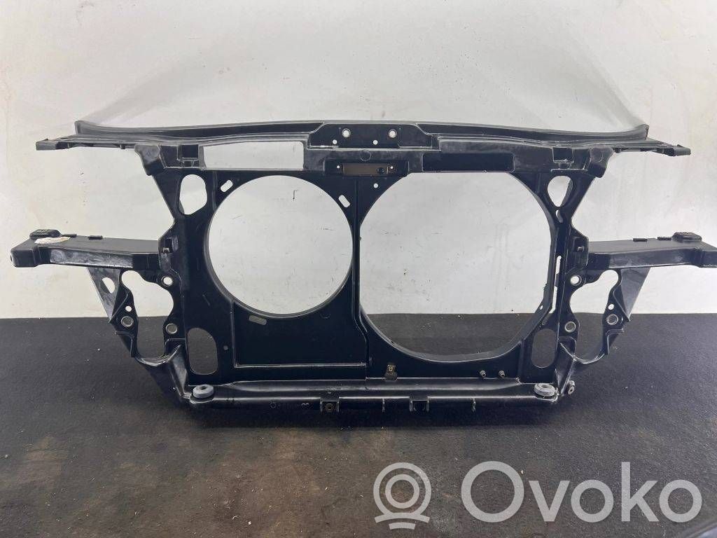 Audi A6 S6 C5 4B Radiatoru panelis 