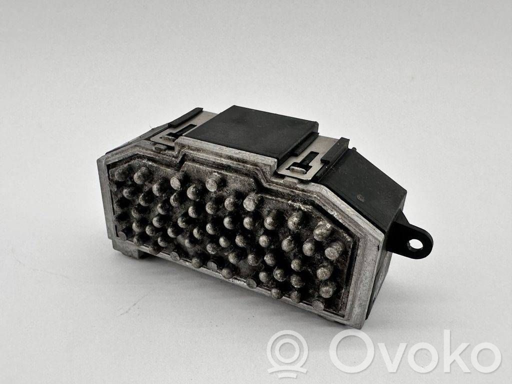 Audi TT TTS Mk2 Rezystor / Opornik dmuchawy nawiewu 