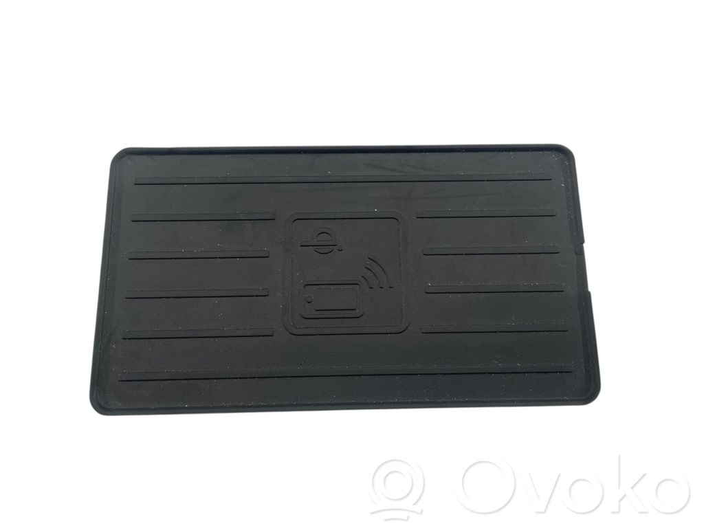 Audi Q7 4M Wireless charging module 