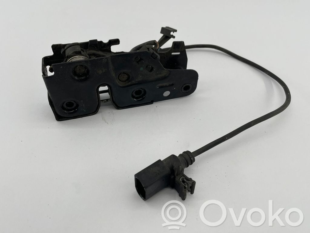 Audi A4 S4 B8 8K Engine bonnet/hood lock/catch 