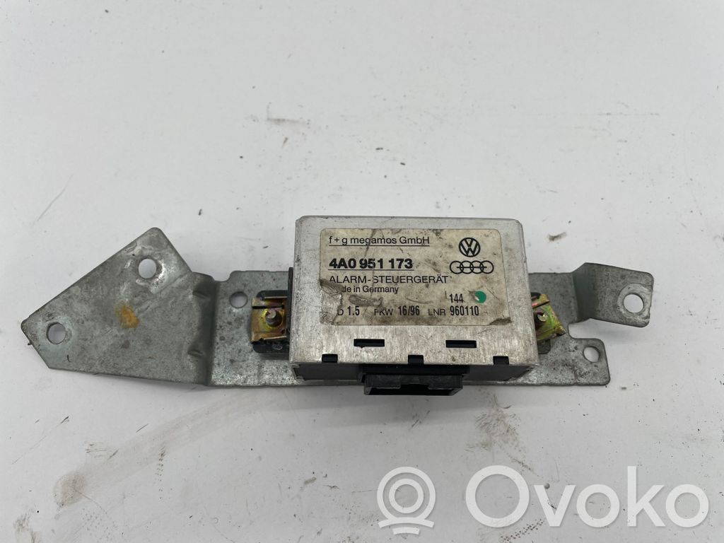 Alarm control unit/module   4A0951173,4A0951173A,4A0907366A