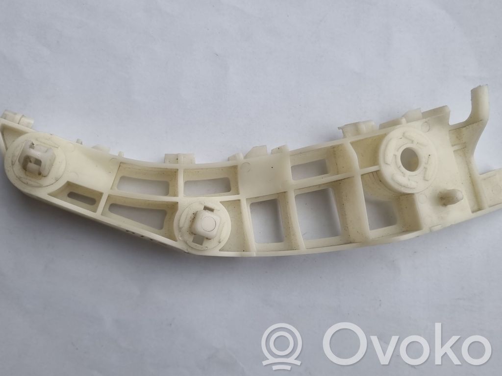 Mitsubishi Outlander Front bumper mounting bracket 