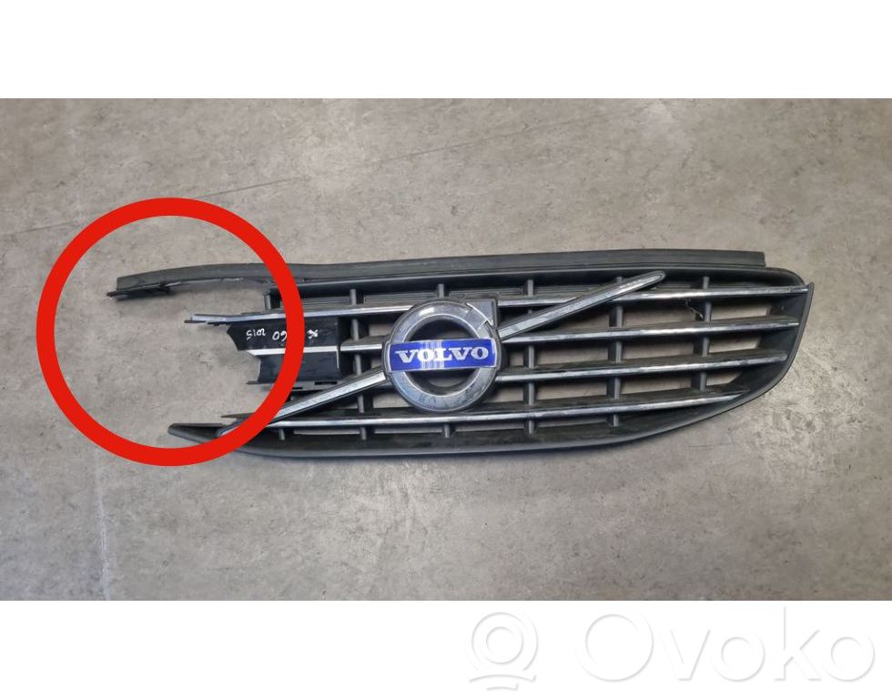 Volvo XC60 Etusäleikkö 
