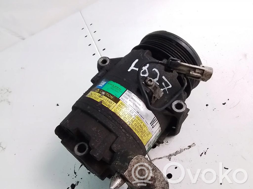 Opel Astra J Kompresor / Sprężarka klimatyzacji A/C 