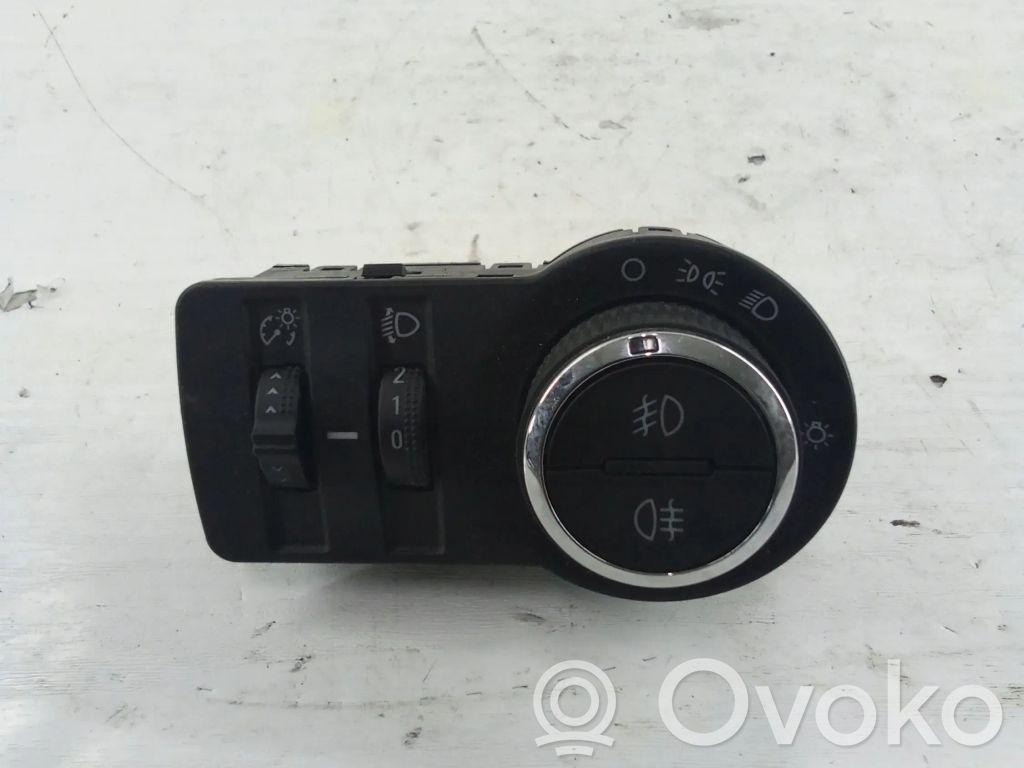 Opel Karl Light switch 