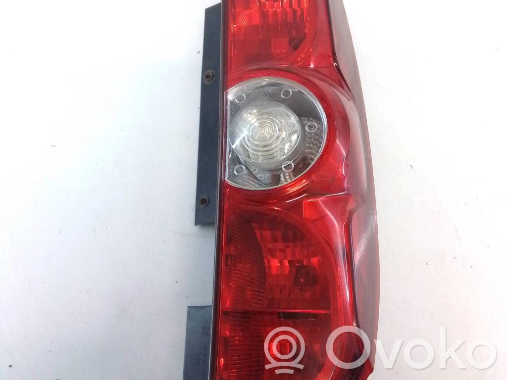 Opel Combo D Rear/tail lights 