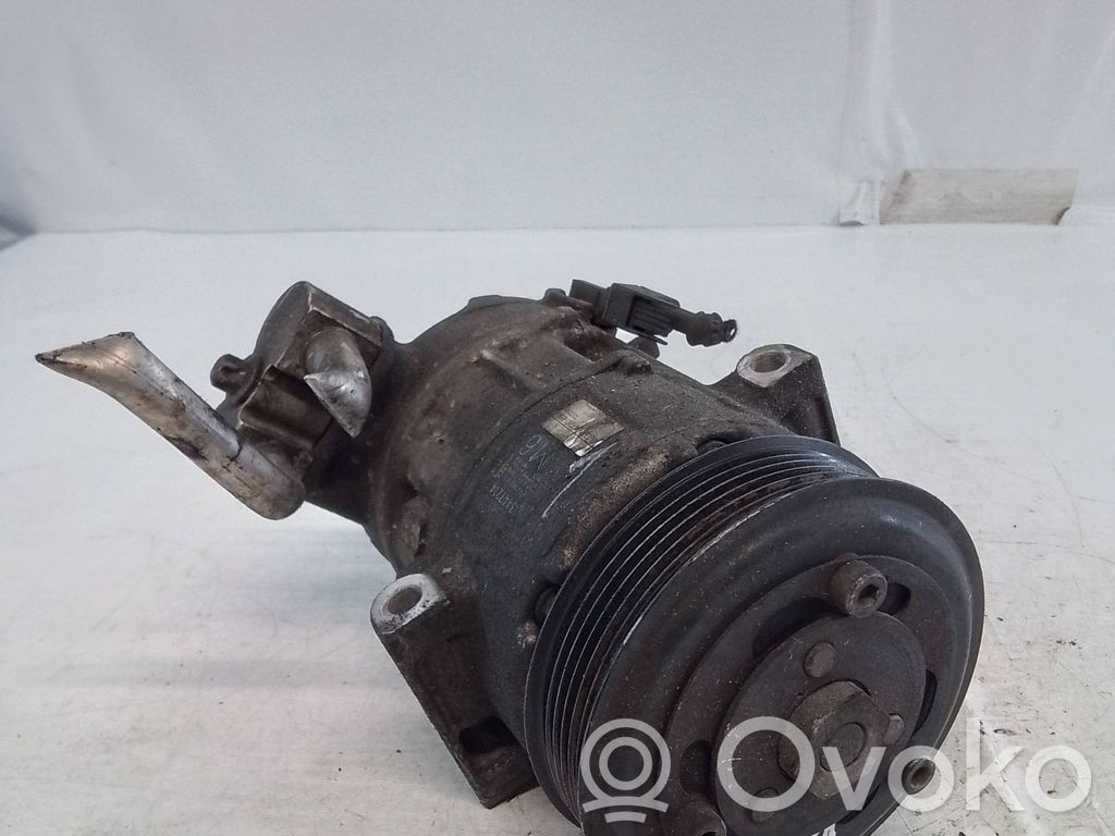Opel Corsa E Air conditioning (A/C) compressor (pump) 