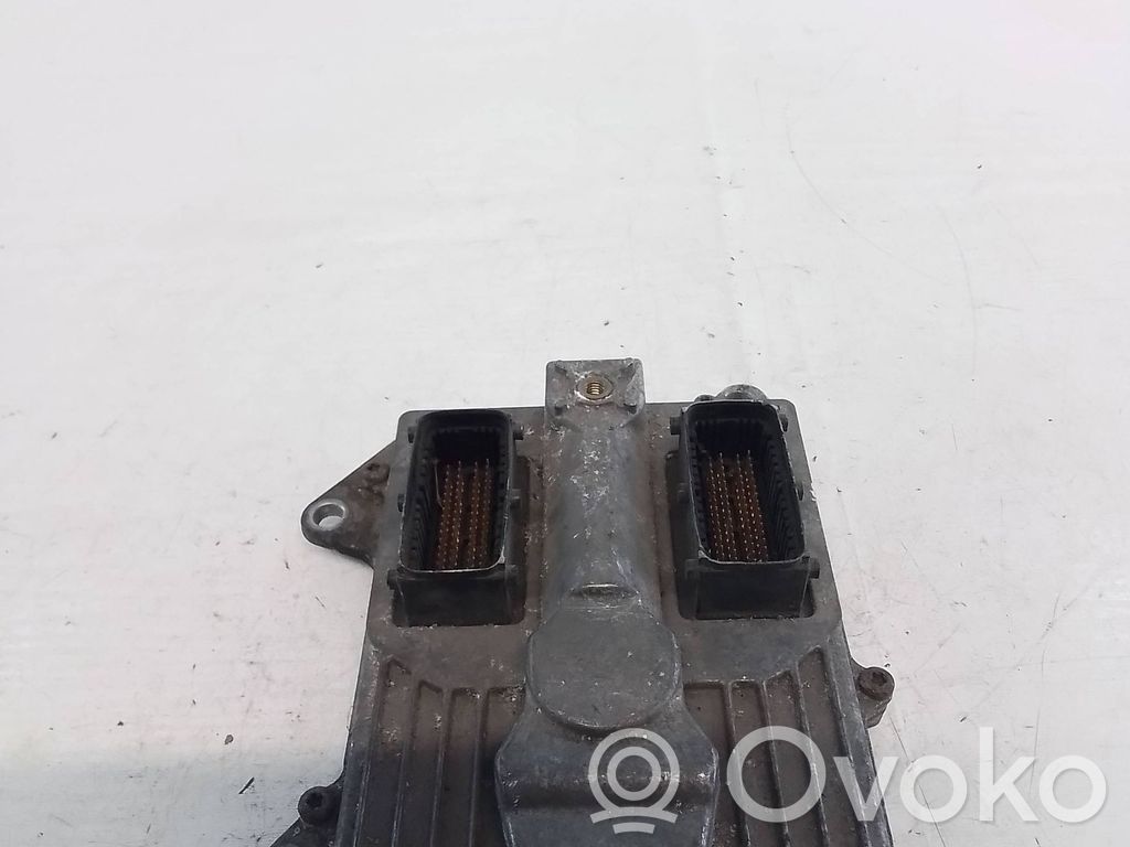 Opel Vectra C Engine control unit/module 