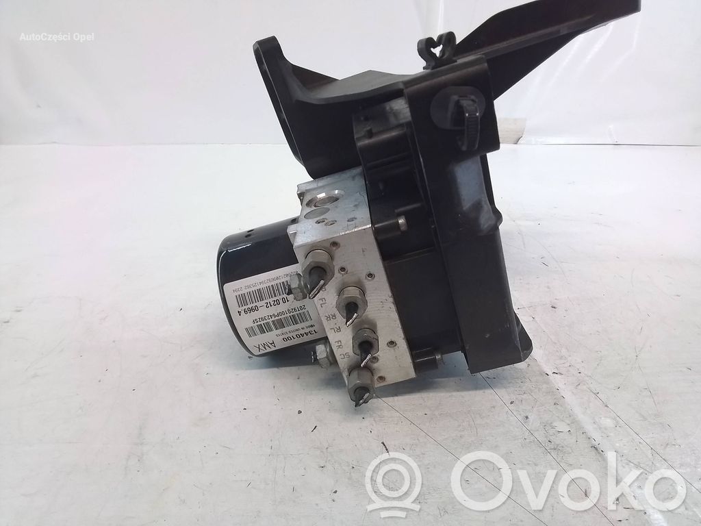 Opel Zafira C ABS bloks 