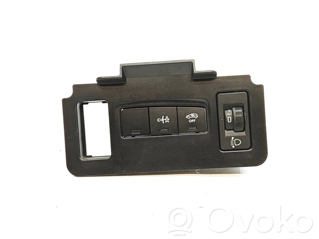 Citroen DS4 Child safety switch 