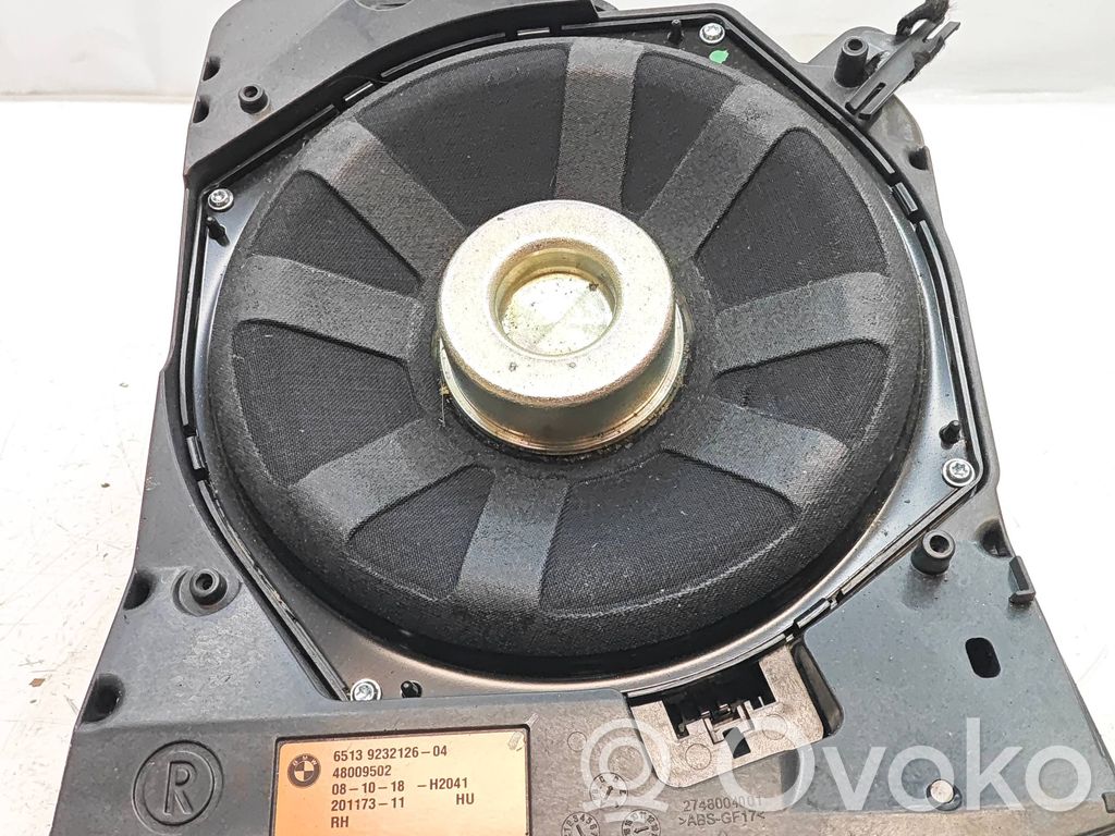 BMW 2 F22 F23 Altavoz subwoofer 