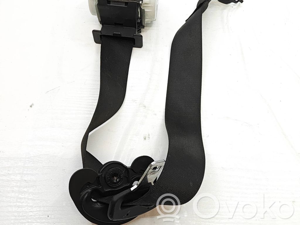 BMW 2 F22 F23 Front seatbelt 