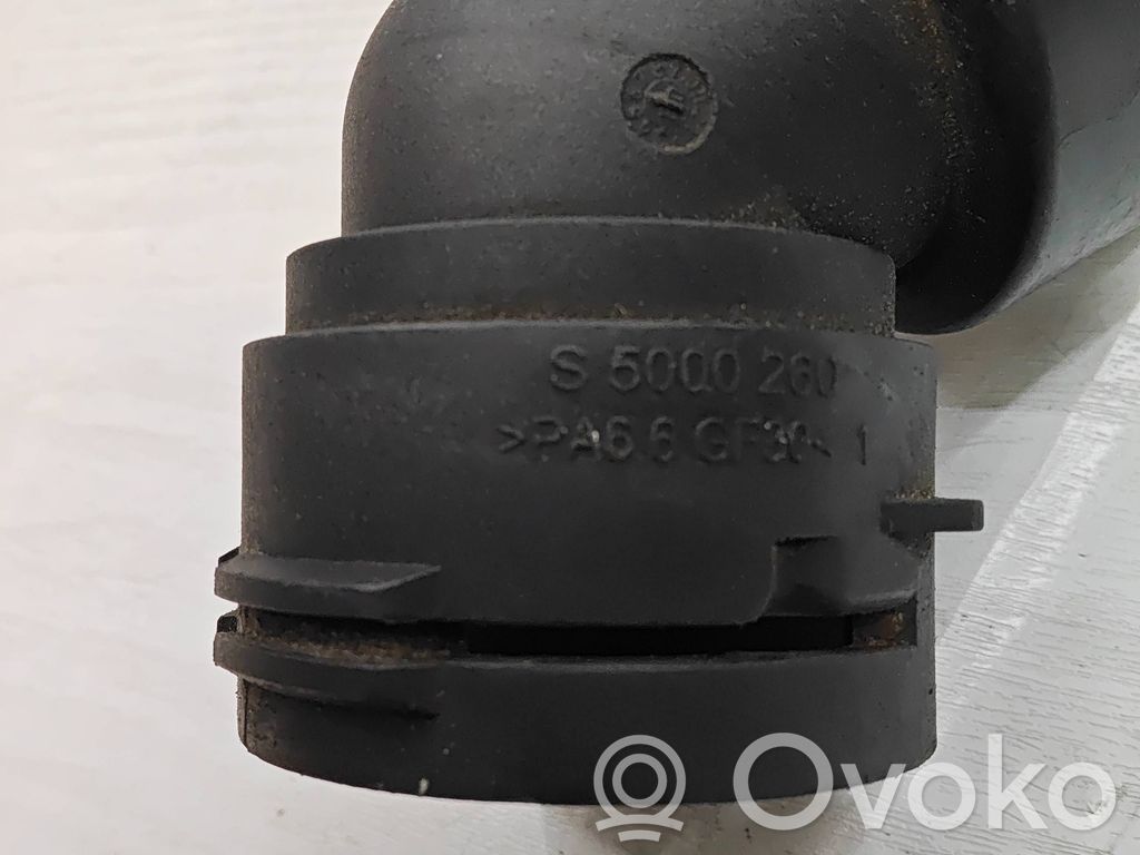 Volvo V60 Engine coolant pipe/hose 