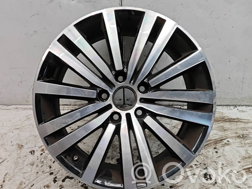 Volkswagen PASSAT B7 Felgi aluminiowe R17 