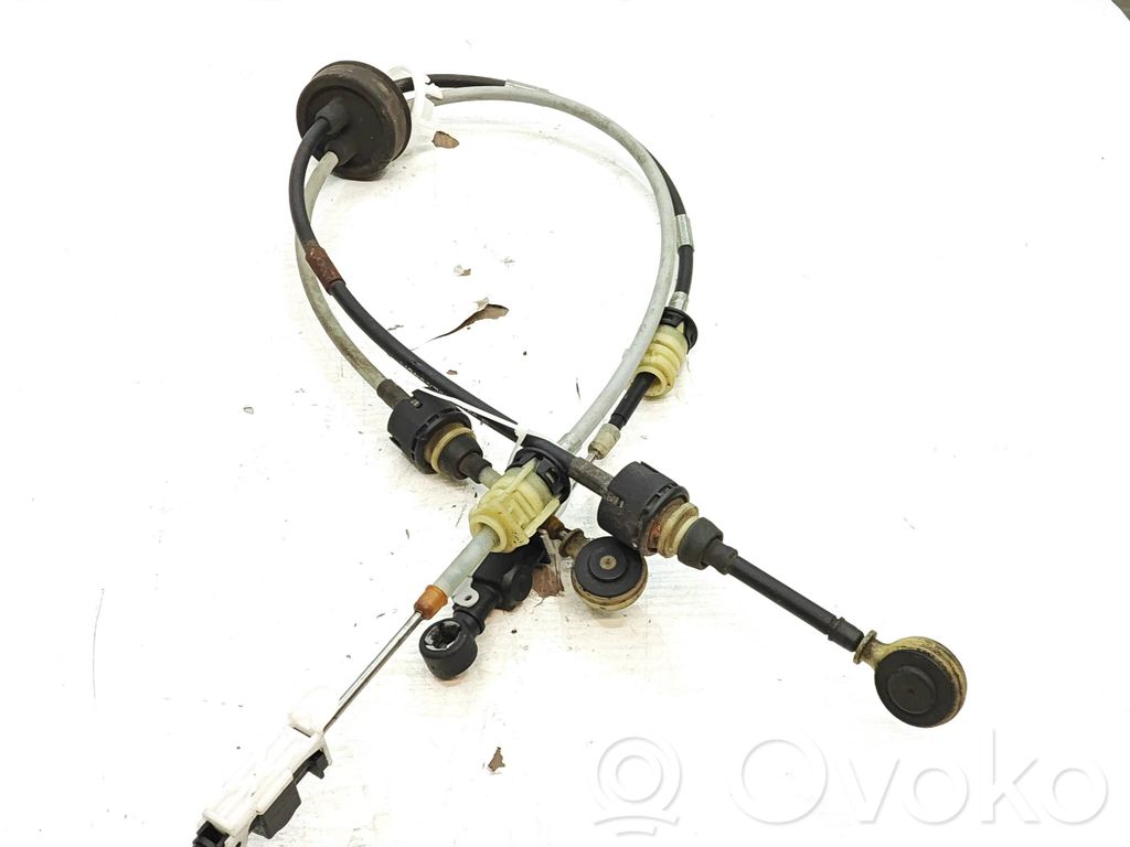 Opel Zafira B Gear shift cable linkage 