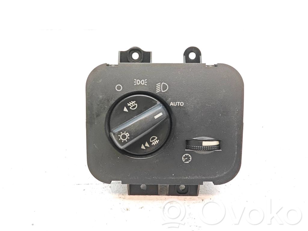 Land Rover Discovery 3 - LR3 Interruptor de luz 
