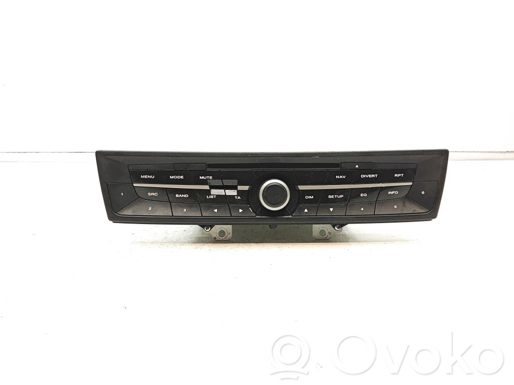 Panel / Radioodtwarzacz CD/DVD/GPS   30017462,300220084,08430654