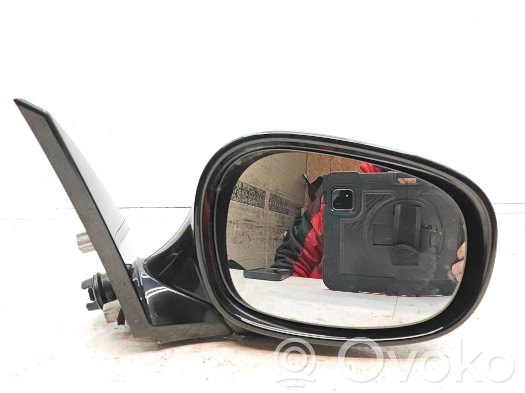 BMW 1 E82 E88 Front door electric wing mirror 