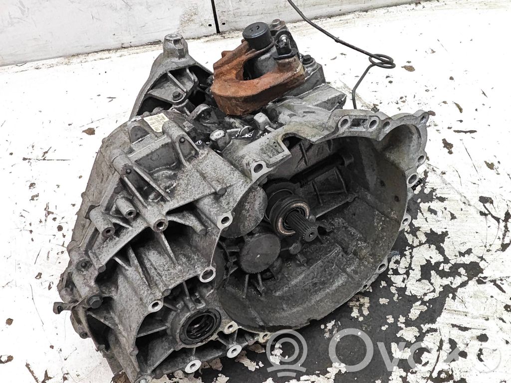 Manualna 6-biegowa skrzynia biegów   31280650,D66R7002AA,110512101224