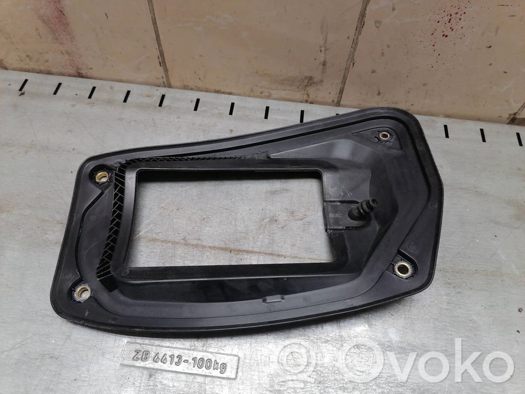 BMW 1 E81 E87 Otros repuestos del interior 