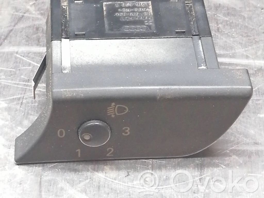 Audi A4 S4 B6 8E 8H Headlight level height control switch 