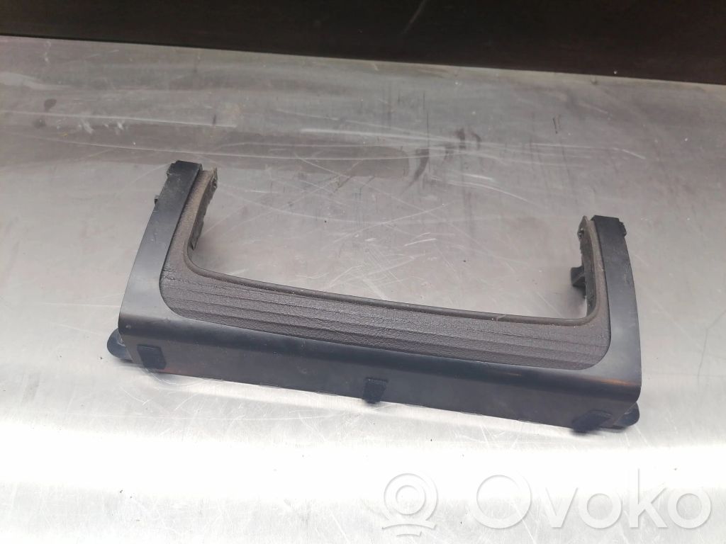 Volkswagen Phaeton Kita salono detalė 
